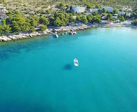 Apartamento Slanica With 3 Bedrooms Id 225