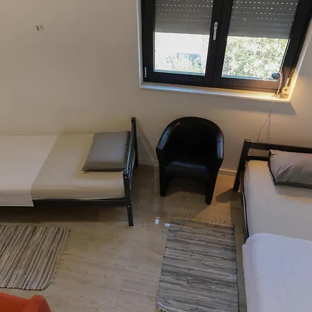 Slanica With 3 Bedrooms Id 225 Apartamento Murter